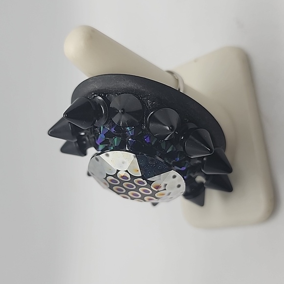 GASOLINE GLAMOUR RHINESTONE SPIKE FANCY STONE RING SWAROVSKI - Picture 3 of 8